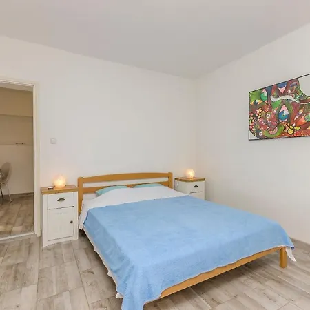 Tribunj Mali Mago Tribunj (Sibenik-Knin)