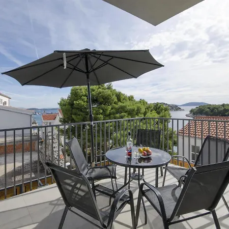 Apartment Tribunj Mali Mago