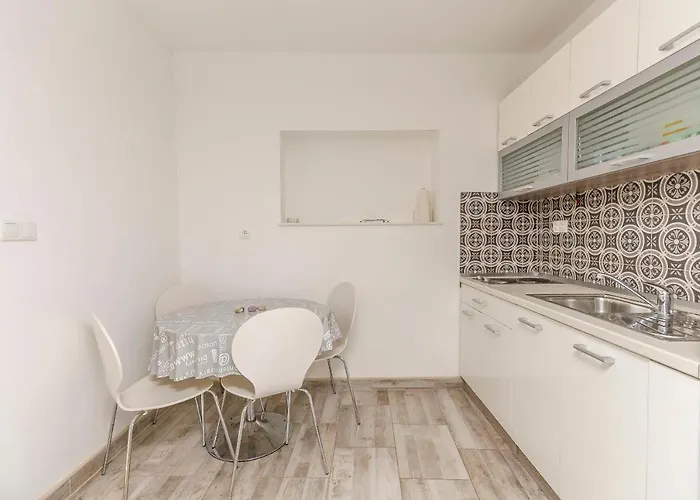 Apartament Tribunj Mali Mago Tribalj